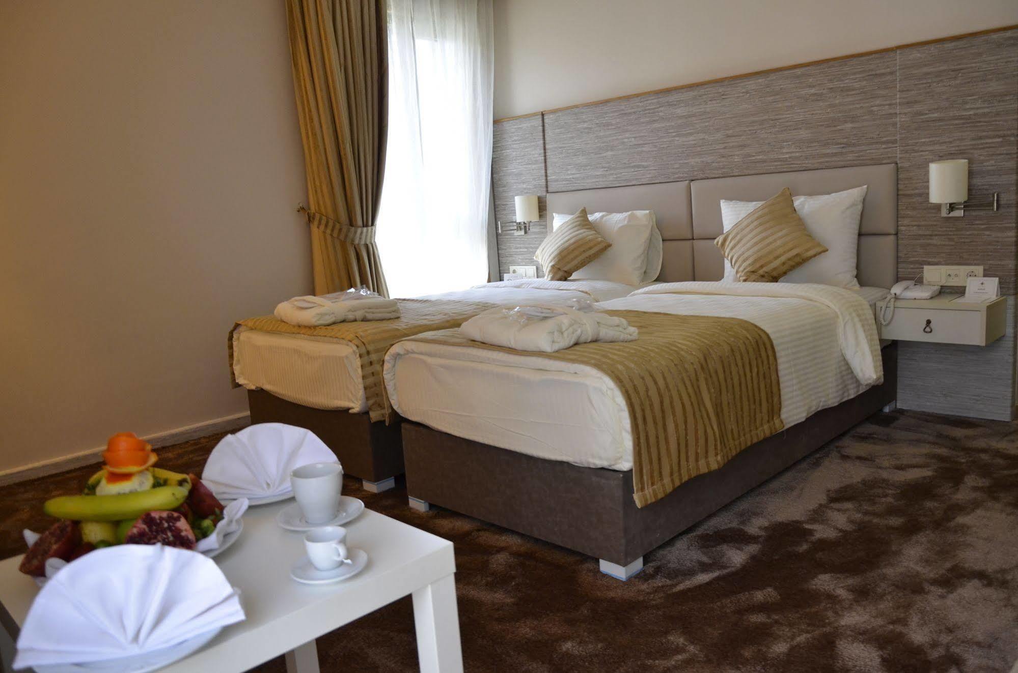 Orya Hotel Istanbul Exterior foto